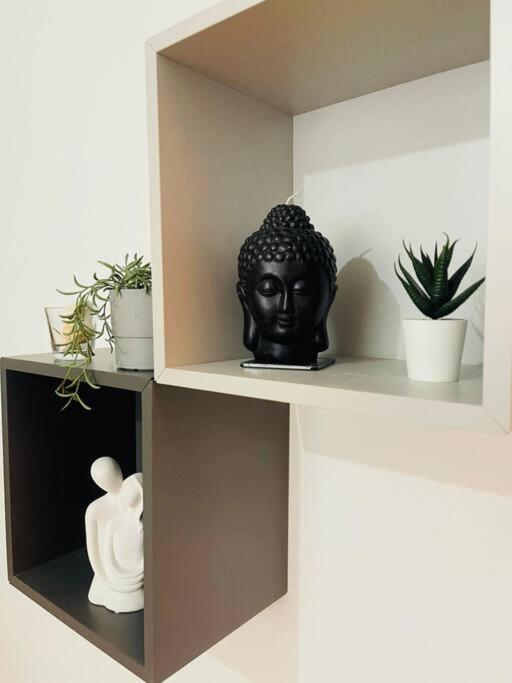 Chic Retreat Apartment
