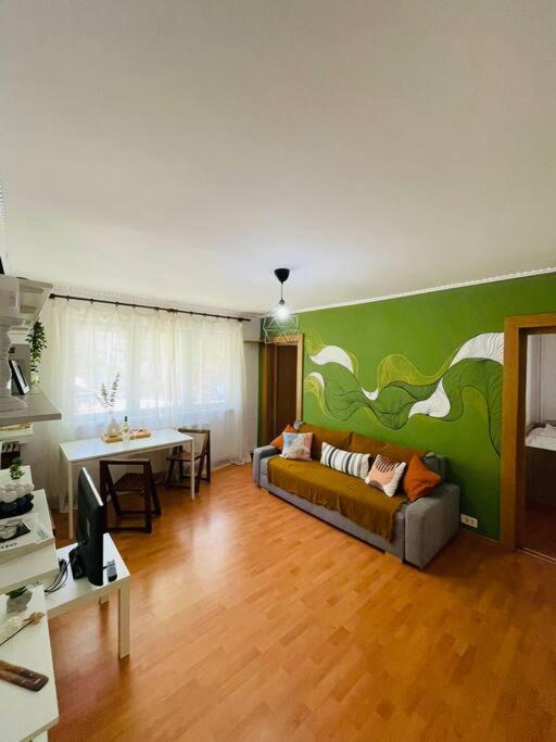 Chic Retreat